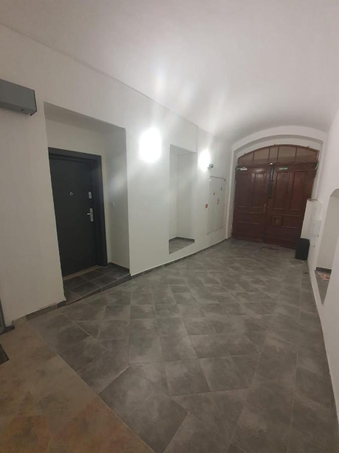 Apartamento Monar Exclusive Center Free Parking In Garage Košice Exterior foto