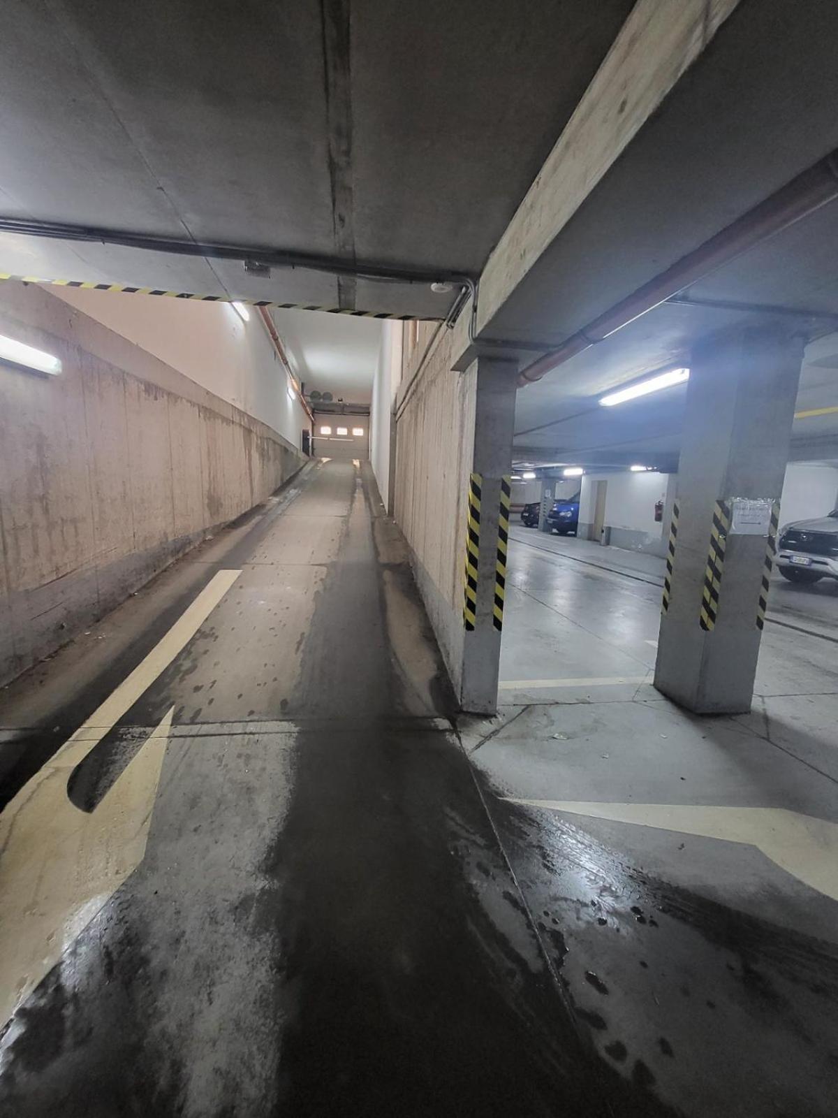 Apartamento Monar Exclusive Center Free Parking In Garage Košice Exterior foto